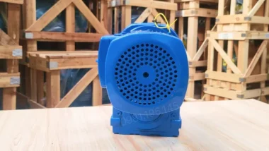 Motor giảm tốc tải nặng trục song song 15kw 20Hp 4