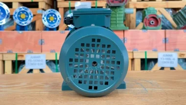 Nắp sapo và cánh quạt của động cơ điện 3 pha 0.25kW 0.34Hp