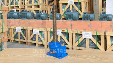 Hộp giảm tốc vít me SWLD2.5 SWL2.5