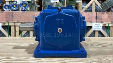 Hộp số chuyển hướng T góc hông phải