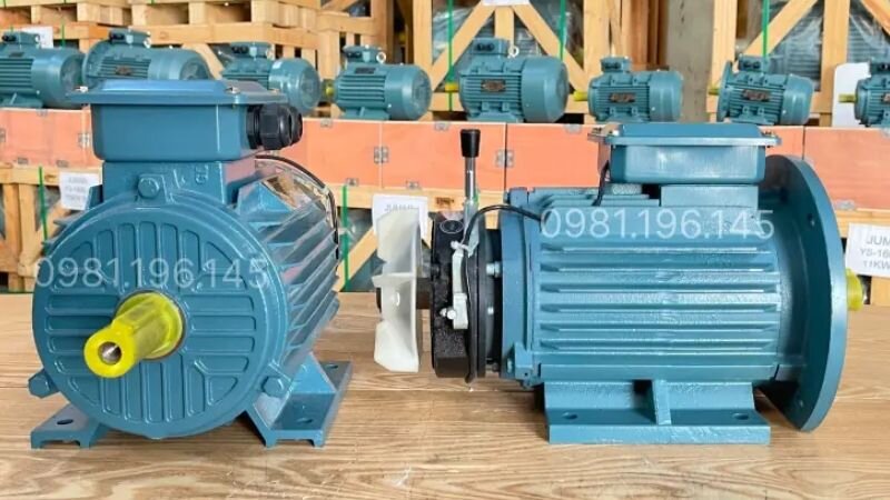 Động cơ điện có phanh 1 pha được sử dụng trong máy cơ khí và gia công, hang nâng và tời điện, cửa cuốn và cửa tự động.