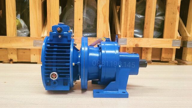 Hộp giảm tốc 2 cấp UDL 2.2kW - Cycloid X4