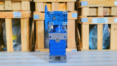 Hộp giảm tốc 2 cấp NMRV 63 - 130