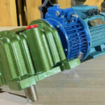 Motor giảm tốc 2 cấp UDL 0.8kW - WPDX 70