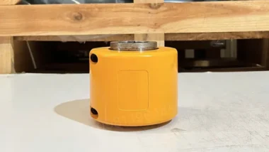 Góc mở bên trong Khớp nối xích KC5014 cho thấy bộ xích và bánh xích bên trong