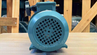 Motor giảm tốc 2 cấp UDL 0.37kW - WPDA 60