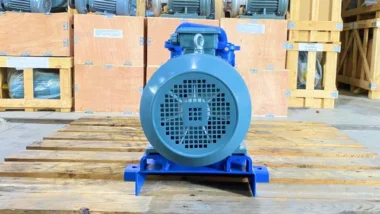 Bơm hút chân không 3.7kW 5Hp góc nhìn phía sau motor