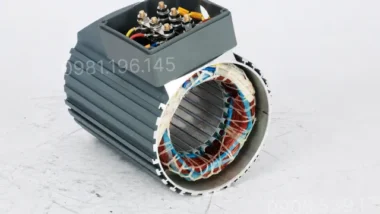 Cấu tạo bên trong motor giảm tốc 3 pha 3kW 4Hp