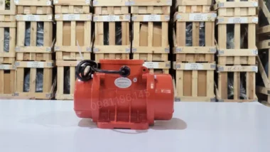 Góc nhìn mặt bên Động cơ rung đầm rung 0.1kW