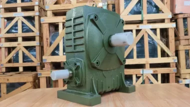 Hộp giảm tốc trục vít WPA 135 chính hãng