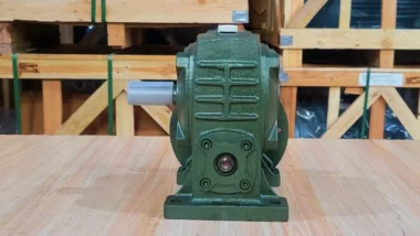 Mắt thăm dầu của hộp giảm tốc trục vít WPDA 40