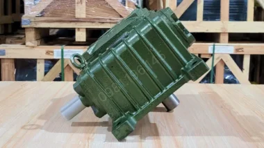 Góc trái của hộp giảm tốc trục vít WPX 100