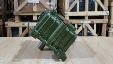 Góc phải của hộp giảm tốc trục vít WPX 100