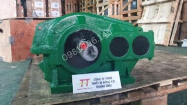 Hộp số giảm tốc ZQ mặt hông trái