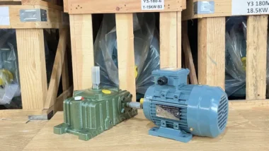 Góc xéo của motor giảm tốc WPO 80 1.5kW 2Hp