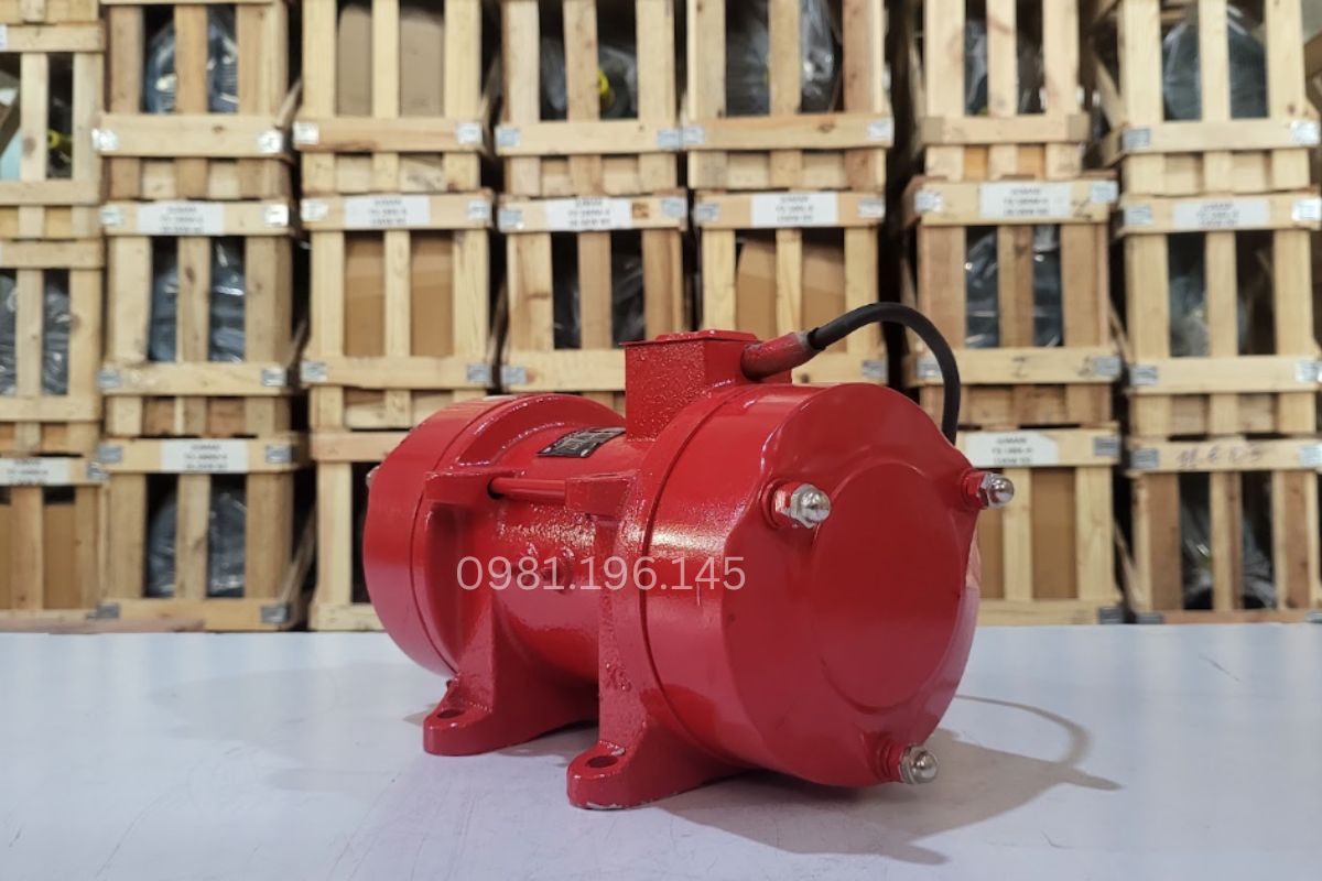 Các lỗi sử dụng máy đầm rung bê tông gây rỗ tổ ong và phân tầng